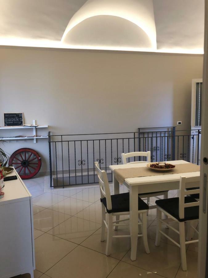 Appartamento Giader'S House - Free Parking Aeroporto di Catania Fontana Rossa Esterno foto